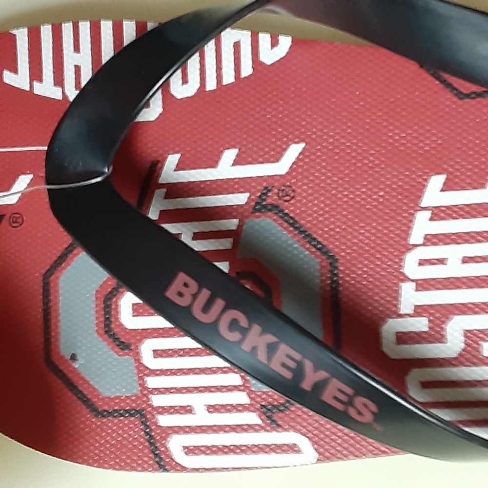 NWT Women Flip Flops Size 9/10 OSU Buckeyes - Picture 2 of 6